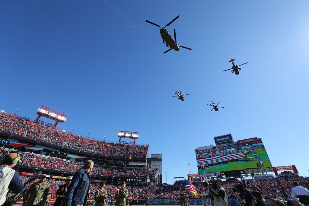 Kansas City 32-35 Tennessee. Los Titans remontan a los Chiefs y consuman la victoria evitando un gol de campo.