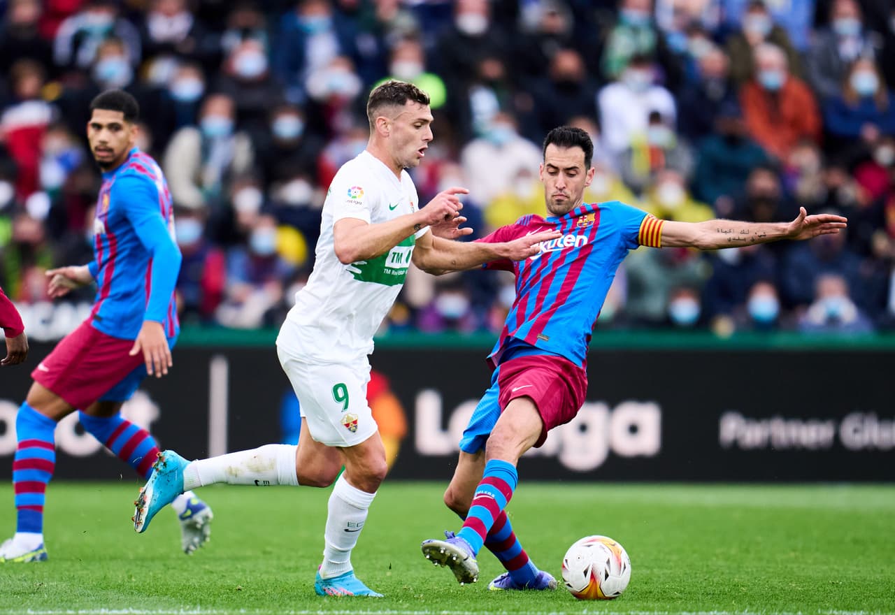 Gran remontada del Barcelona de visitante ante el Elche de cara a su eliminatoria en la Europa League