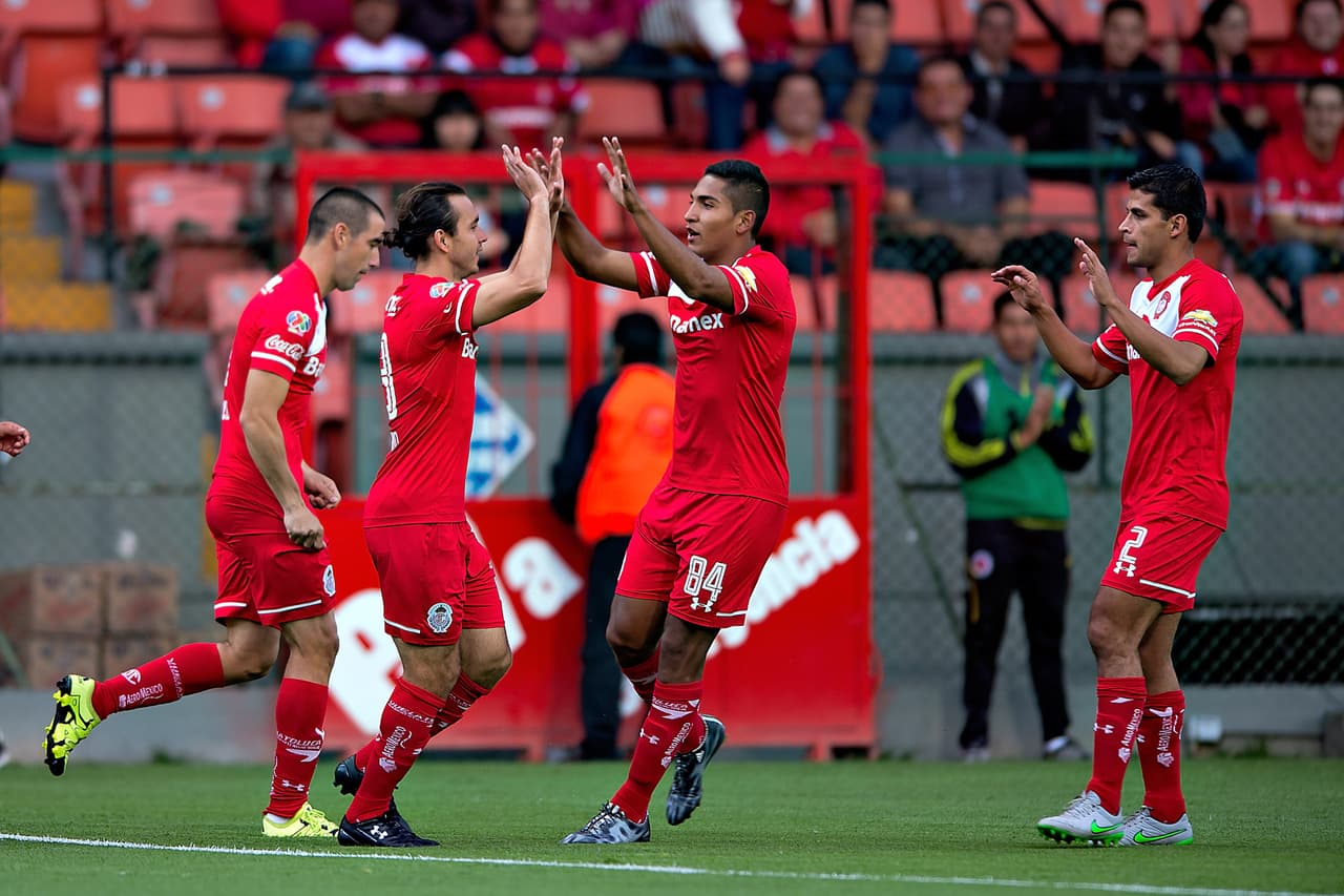 Omar Arellano marcó en dos ocasiones