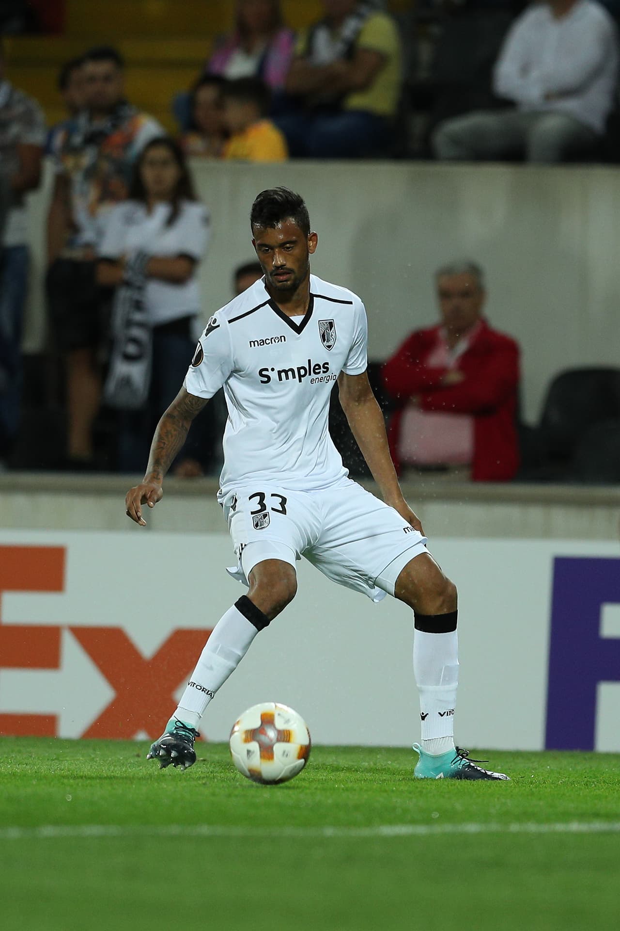 El tercer brasileño es el defensor central Jubal Júnior.