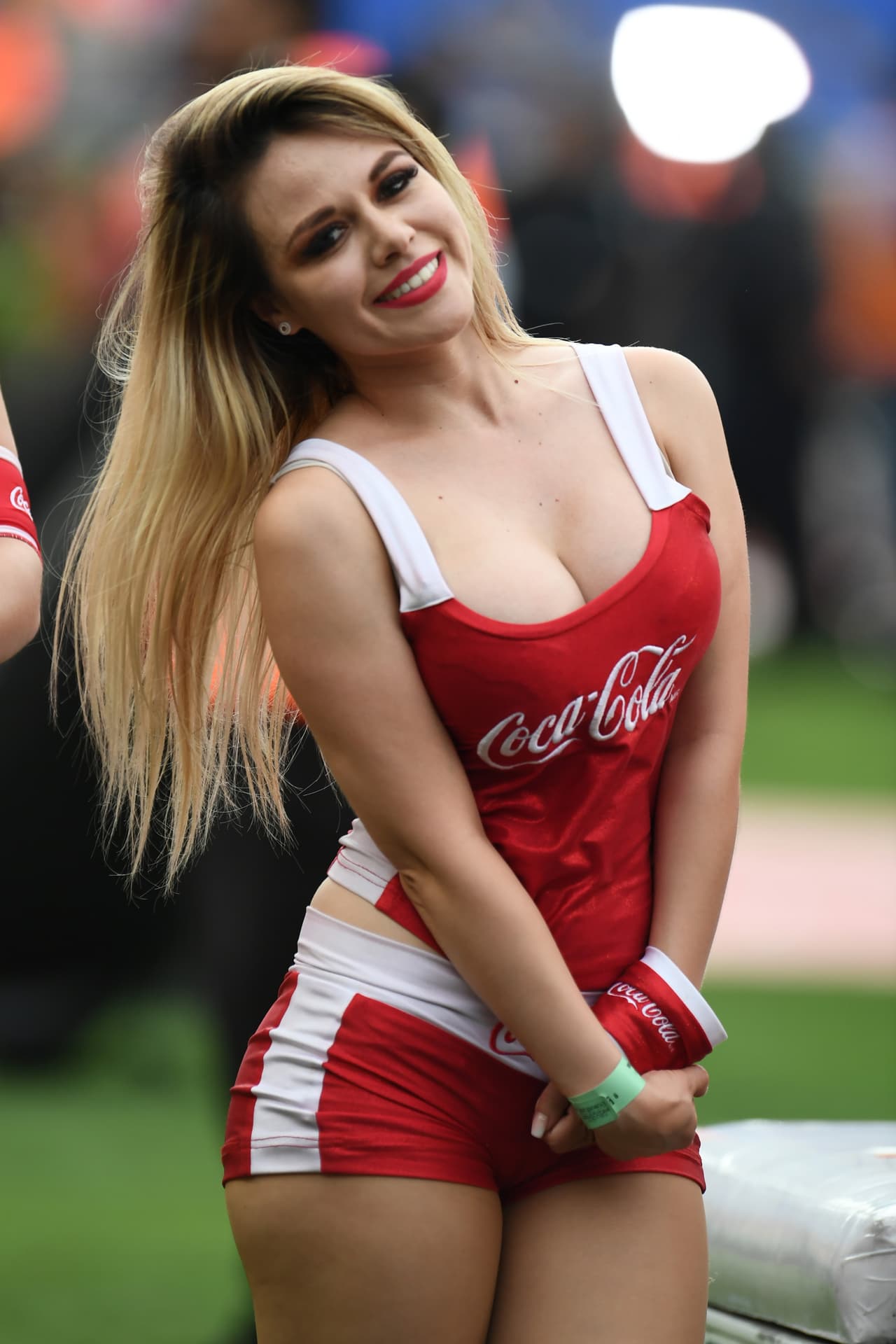 Las porristas le dieron un toque de sensualidad diferente a los partidos de la segunda jornada de los cuartos de final en el Clausura 2018 en la Liguilla de la Liga MX.