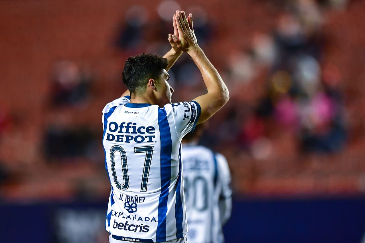 Al 59’, Nico Ibáñez adelantó al Pachuca con un remate dentro del área tras un centro del ‘Pocho’ Guzmán.