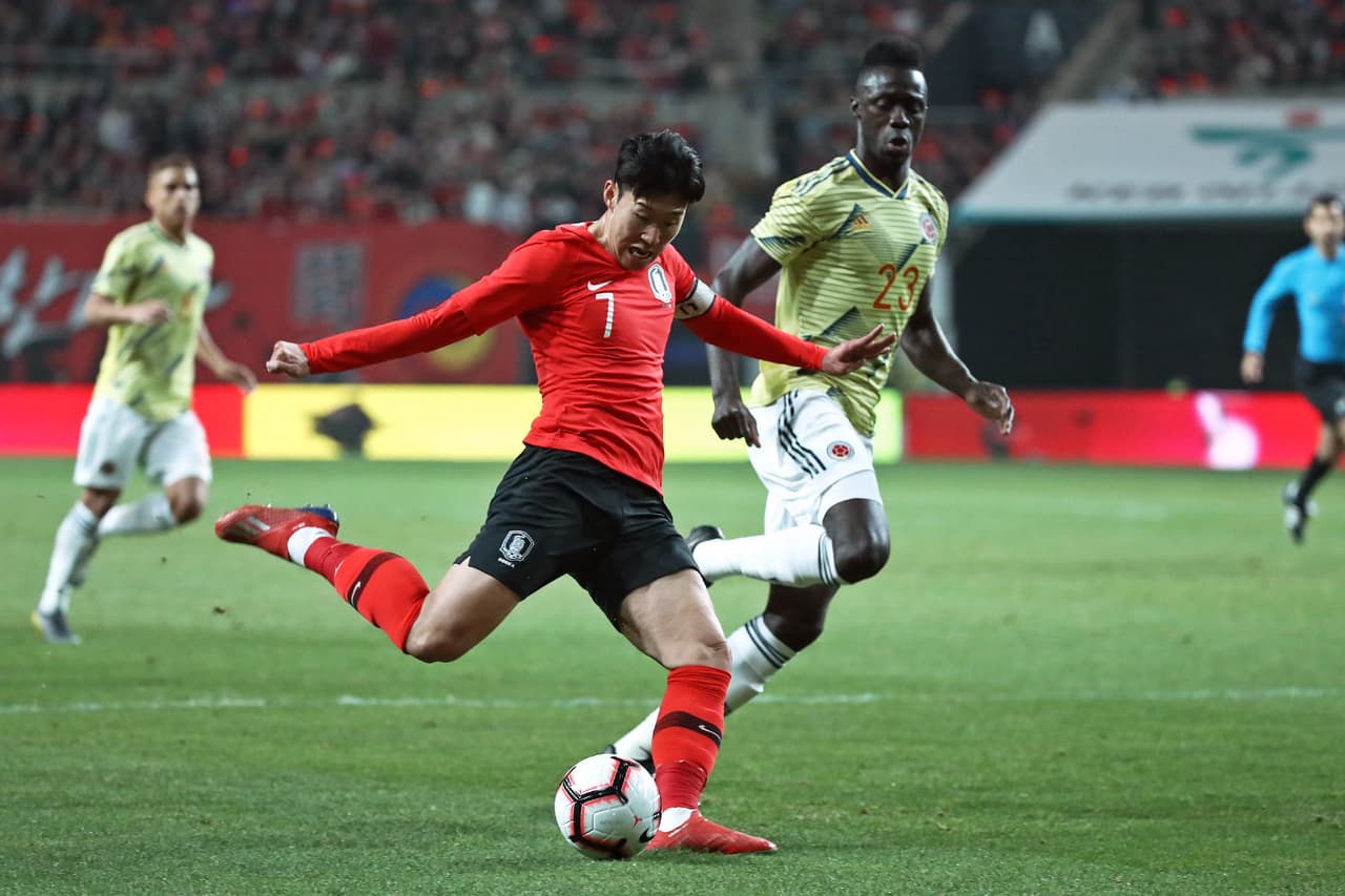 Quien sí estuvo en el equipo asiático fue Son, encargado además de abrir el marcador al minuto 16 con un potente remate.