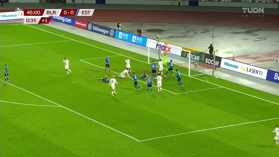 Tiro de esquina para Belarus