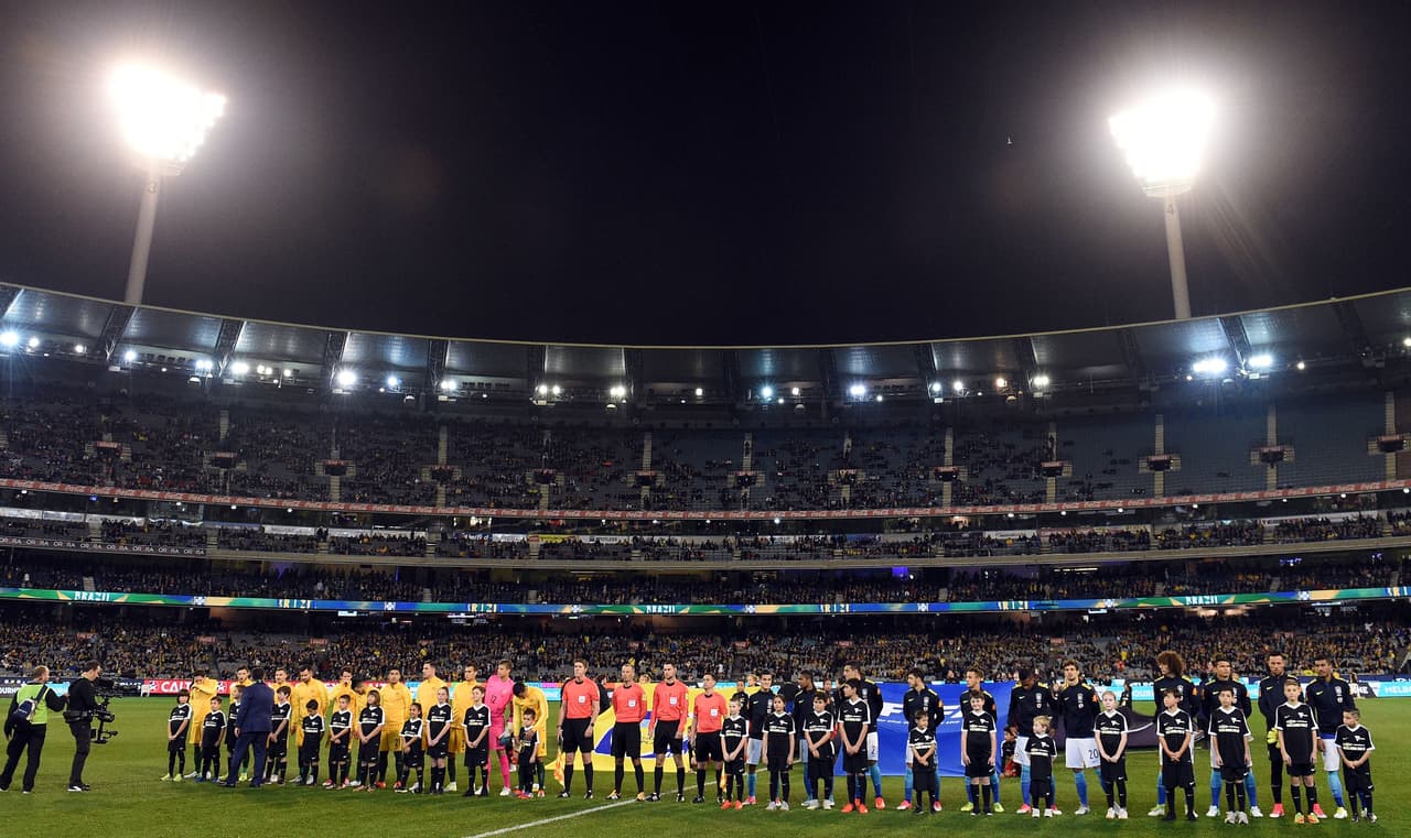 Diferente a lo que pasó con el Brasil 0-1 Argentina de hace unos días cuando 95,969 espectadores se acercaron al estadio, en esta oportunidad asistieron 49,874, sin ser una mala cifra.