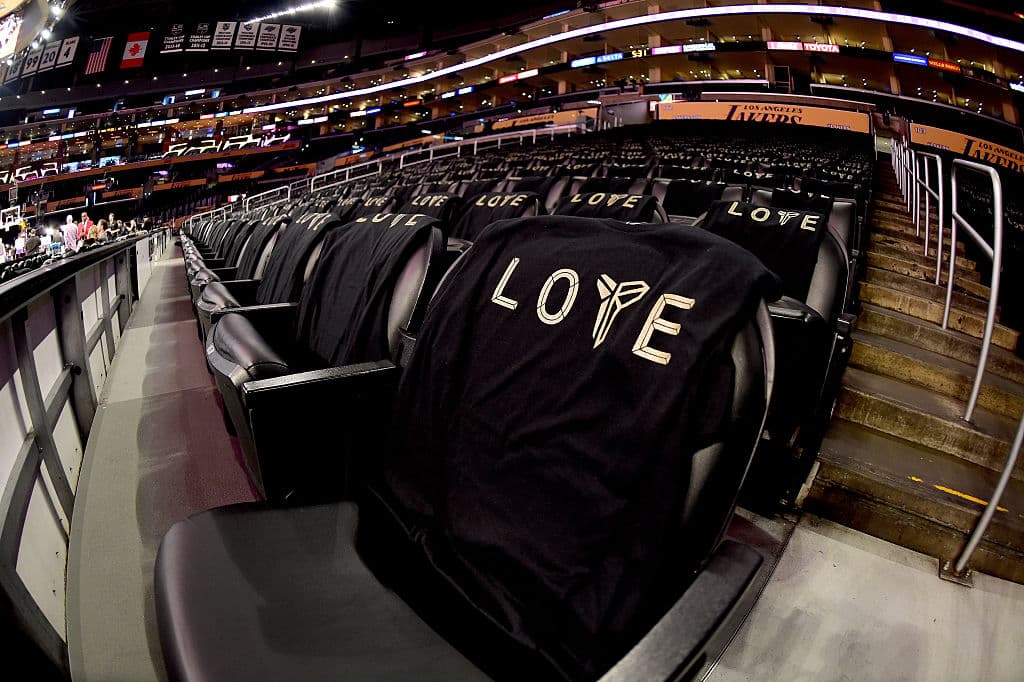 Vanessa Bryant confirmó a ESPN que la propiedad de Kobe Bryant posee los derechos tanto del logotipo de "Mamba" como de su firma.