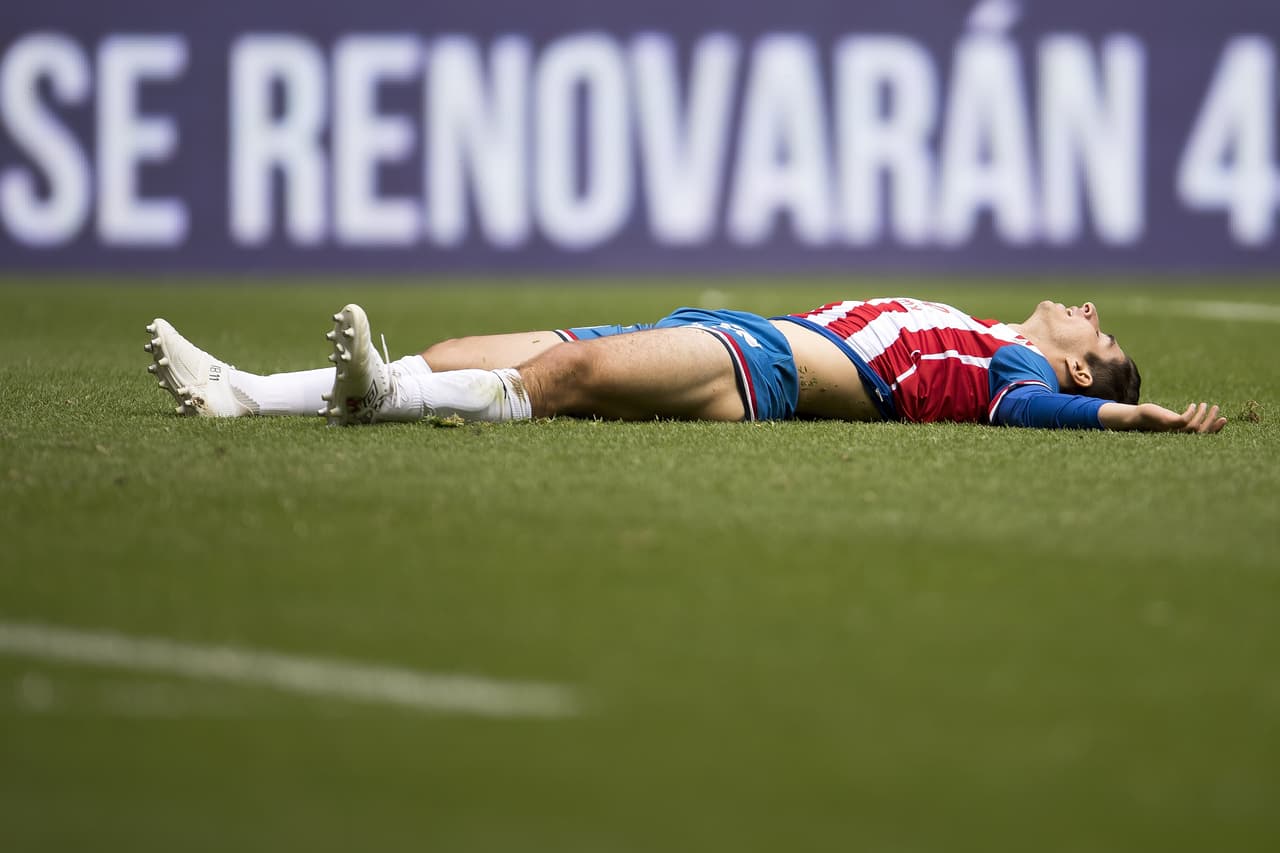 Chivas vence a Toluca con tres goles a uno; Guadalajara se aferra a la Liguilla. Alan Pulido es el máximo anotador mexicano de la Liga MX.