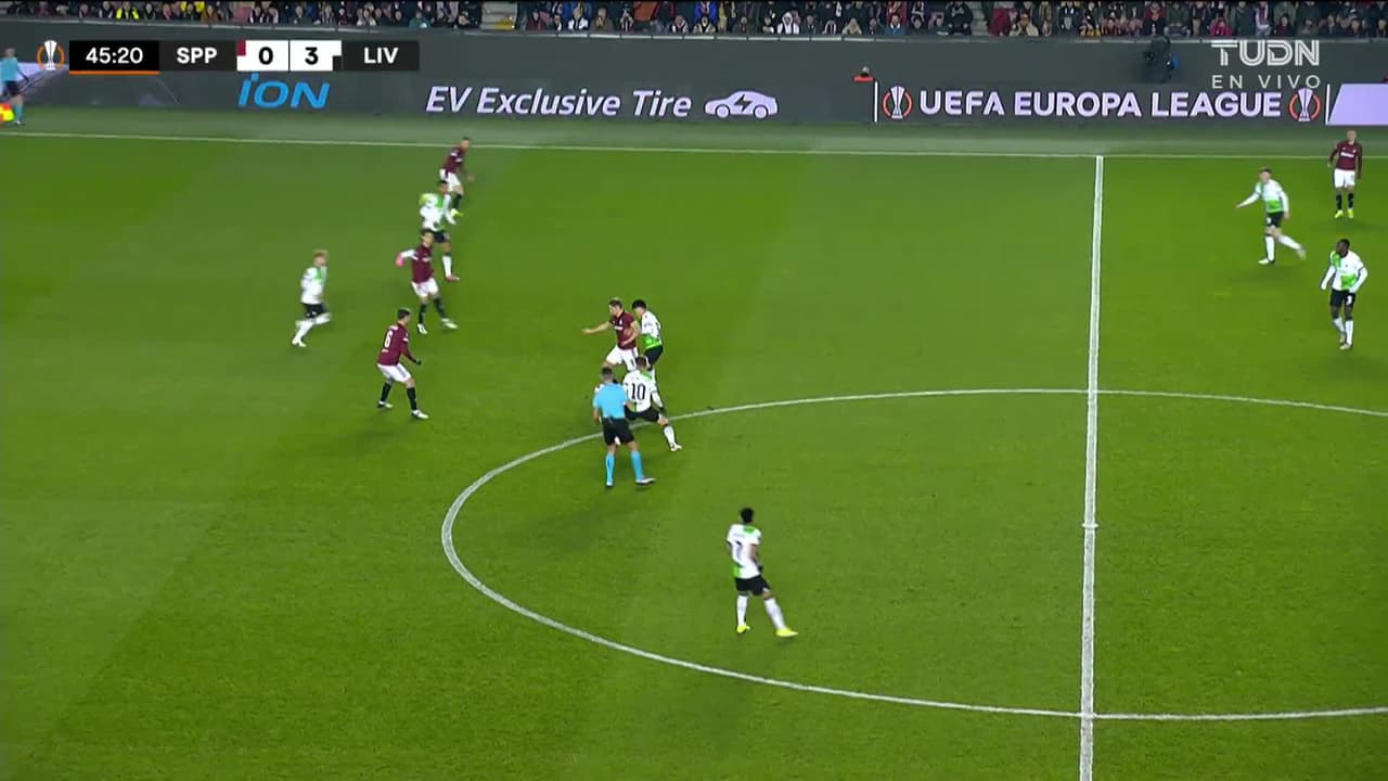 ¡AUTOGOL! de Conor Bradley para Sparta Prague.