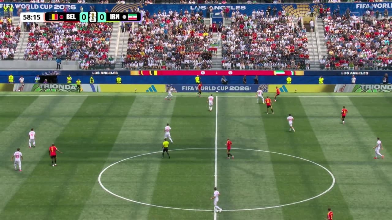 ¡TIRO ATAJADO! disparo por Maxim De Cuyper.