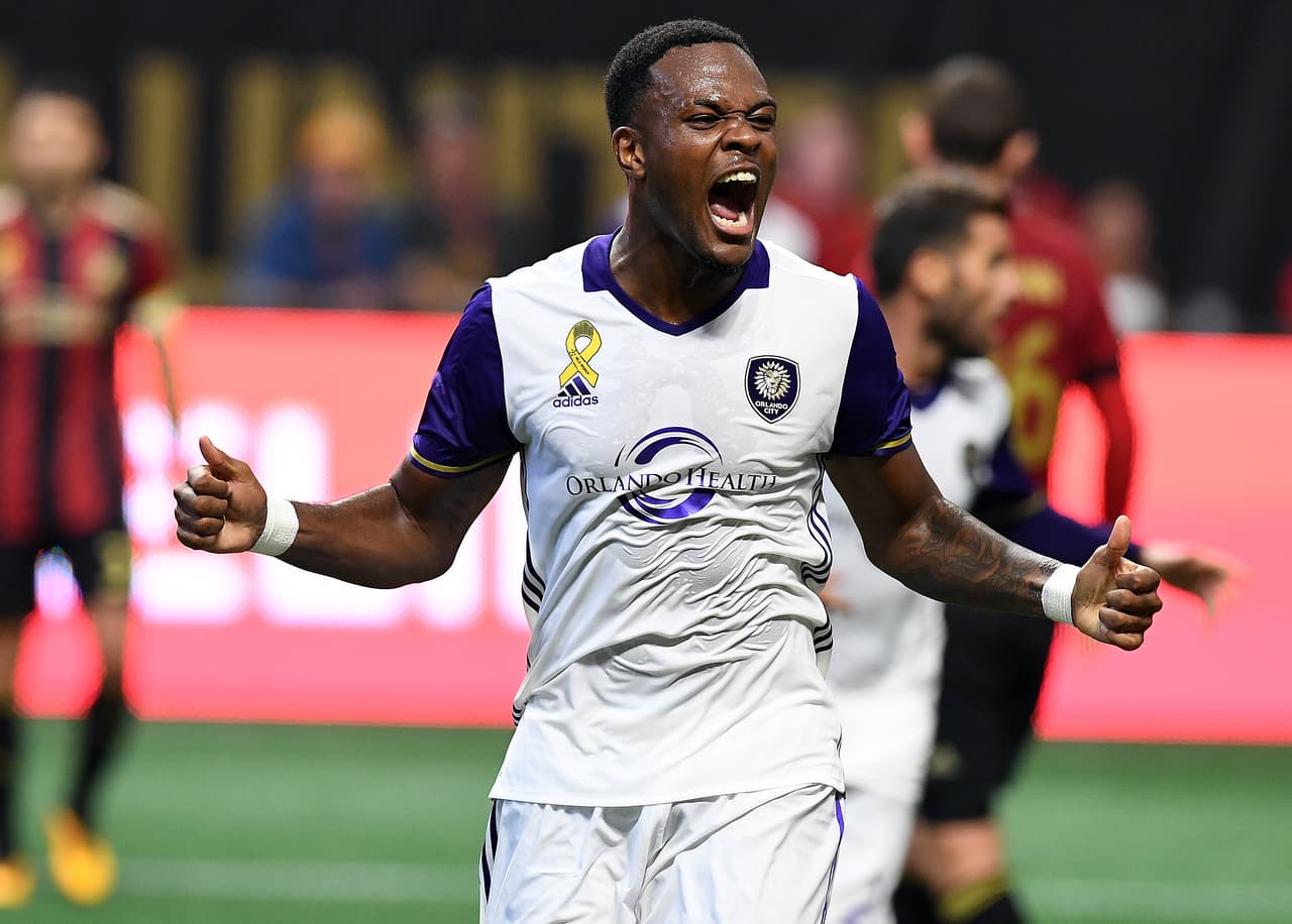 ¿Se lleva Cyle Larin sus goles a Turquía?