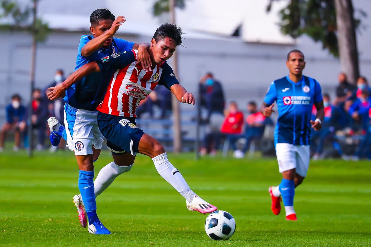 Chivas Sub-20 cae ante Cruz Azul... ¿Sub-22?