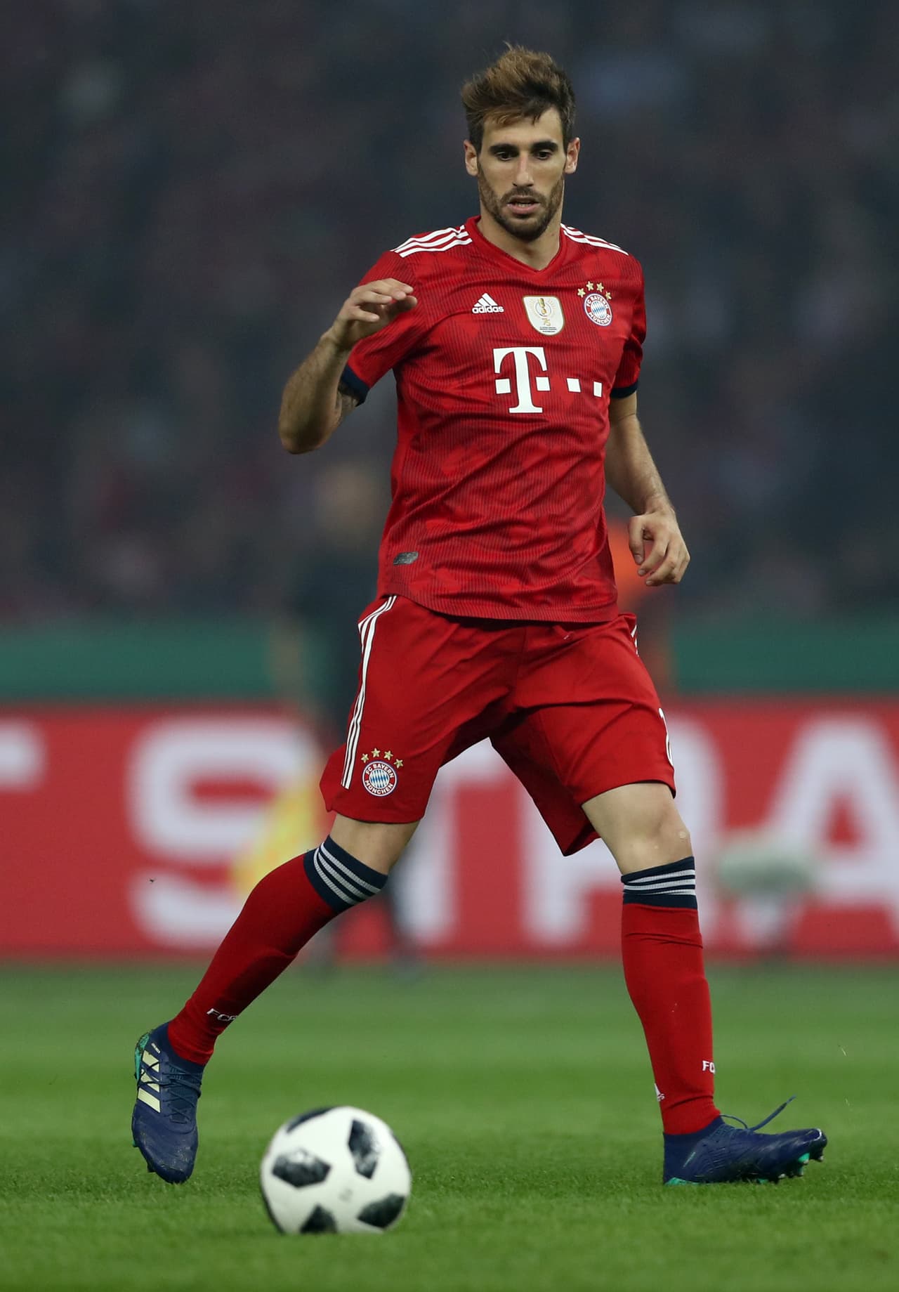 El español Javi Martínez podría salir del Bayern Múnich con destino al Napoli, donde está Carlo Ancelotti.