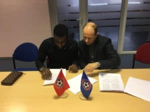 A raíz de sus estadísticas publicadas en Wikipedia, de acuerdo a los diferentes informes en Europa, la directiva del equipo decidió contratarlo para todo el 2018.