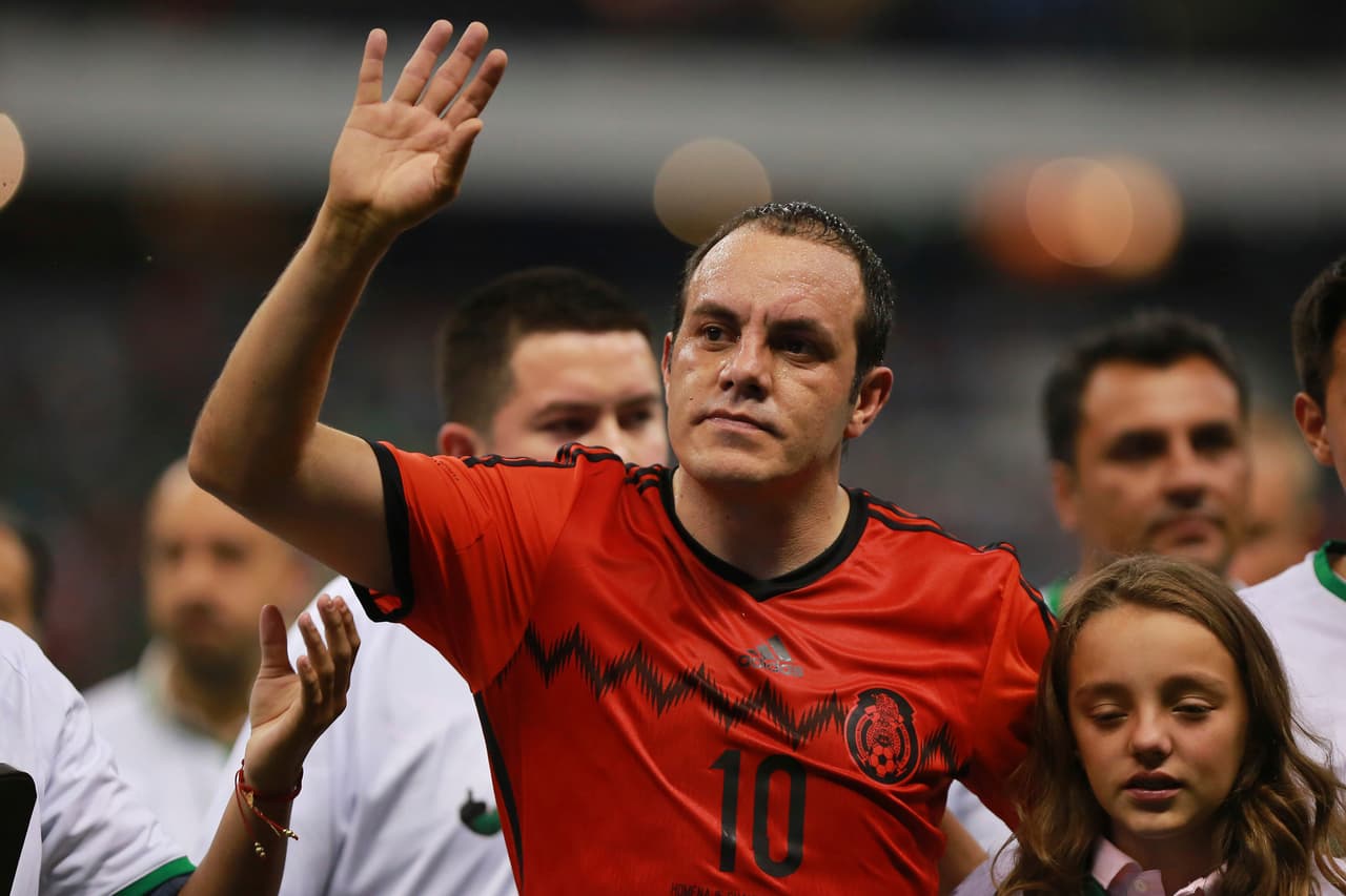 MEXICO CITY, MEXICO - MAY 28: Cuauhtemoc Blanco of Mexico receives a tribute for his career as a Mexico National Team Player during a FIFA friendly match between Mexico and Israel ahead the beginning of the FIFA World Cup Brazil 2014 at Azteca Stadium on May 28, 2014 in Mexico City, Mexico. (Photo by Hector Vivas/LatinContent/Getty Images)
