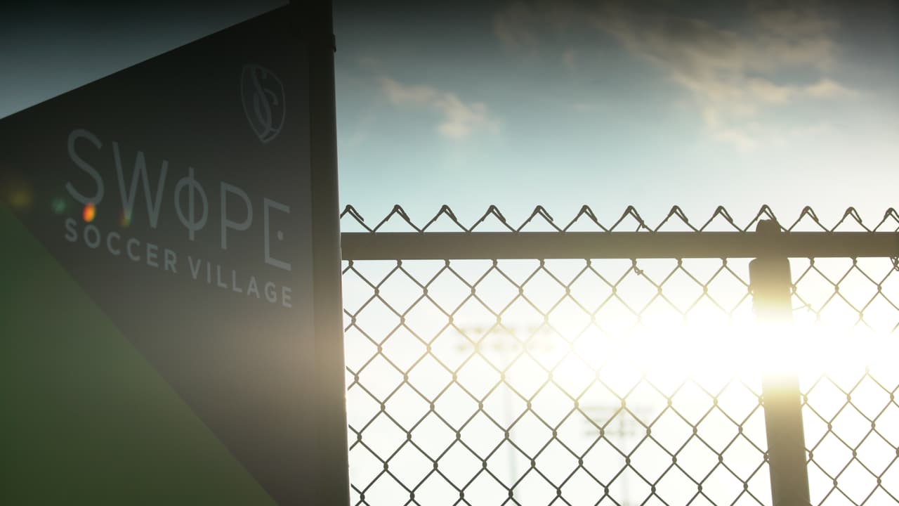 Swope Soccer Village, complejo de varias canchas donde entrena el club de Espinoza.