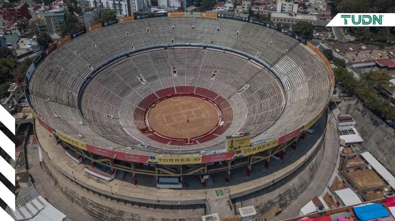 La Plaza México se viste para recibir a Federer