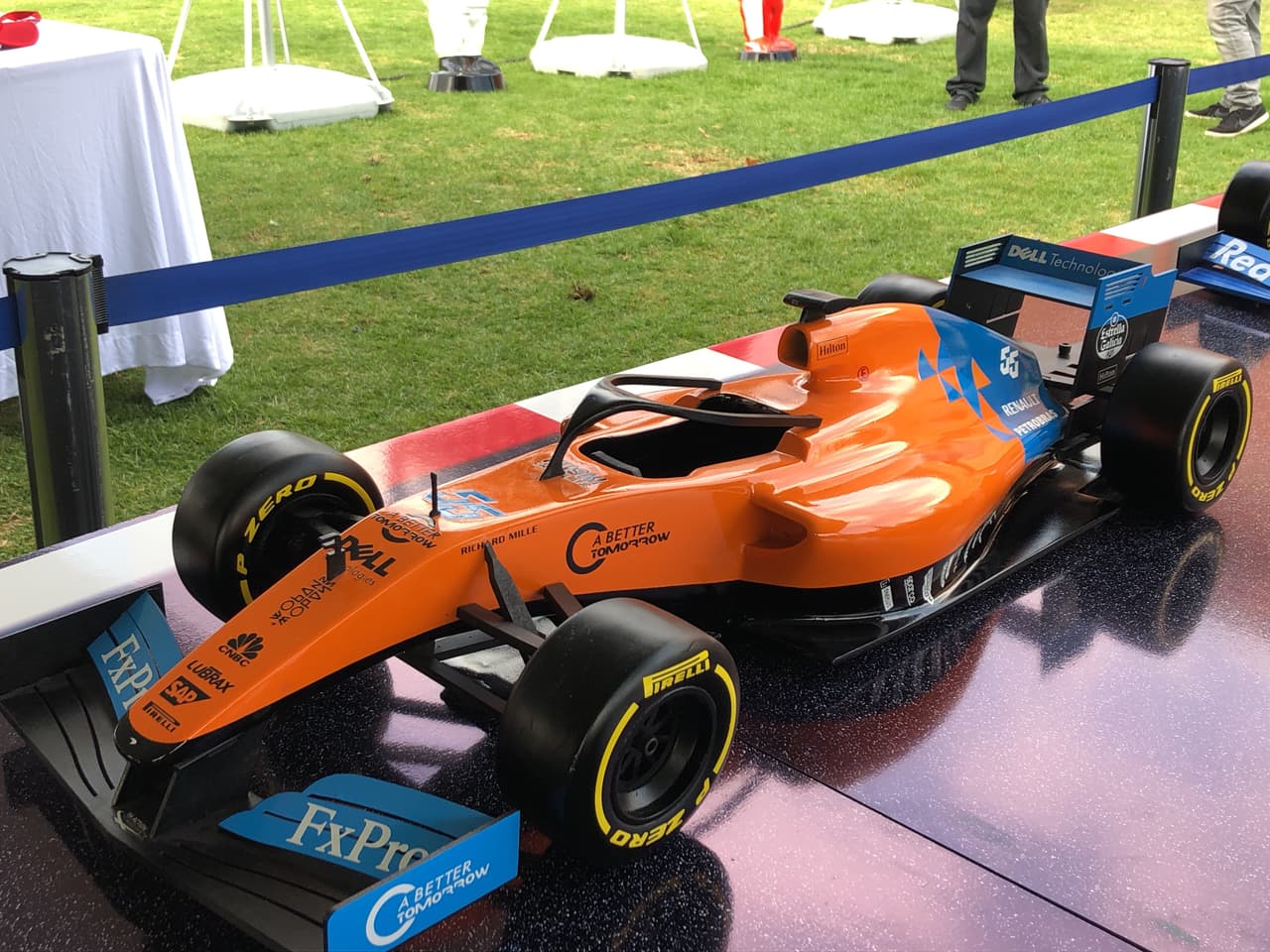 Dentro del recinto, se transmitirá el Gran Premio de México en pantallas gigantes.