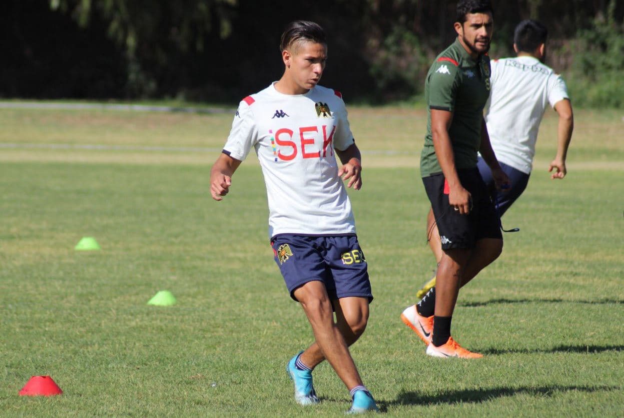 Tri Sub-20 convoca a un 'chileno' de sangre cementera