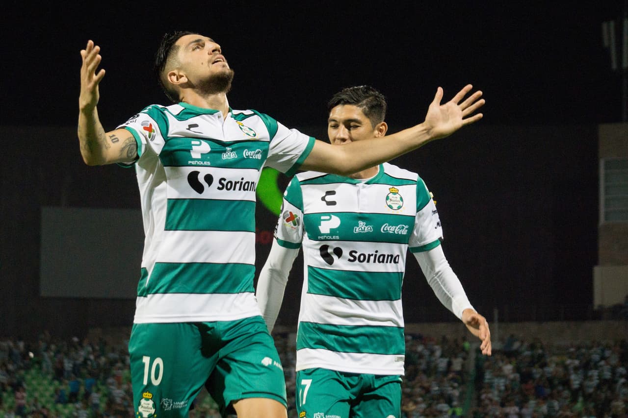 Santos es el líder y uno de los favoritos al título, pero deben ratificar su buen momento y superar al actual campeón Tigres.