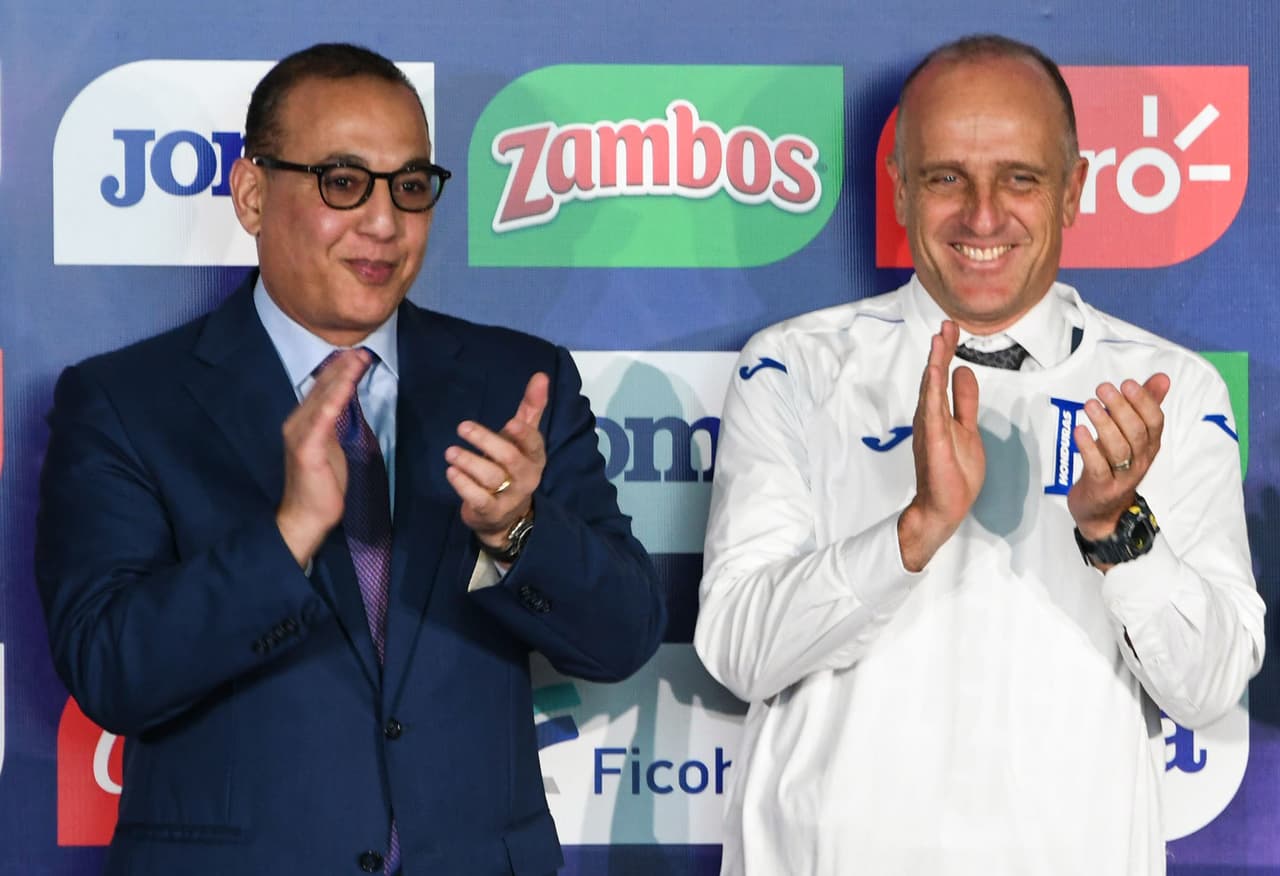 Para Honduras, este tipo de torneos son de más garra que de futbol, esa no es una novedad. Para esta edición no se espera algo diferente. La 'garra charrúa' que tiene Coito en la sangre suena ideal para ser transmitida a su equipo. Difícil dar un pronóstico sobre a qué instancia llegarúa el cuadro catracho.