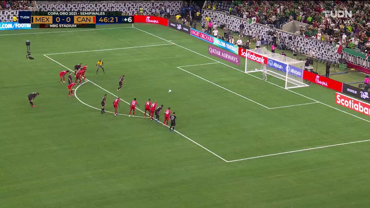 ¡GOL!  anota para México. Orbelín Pineda