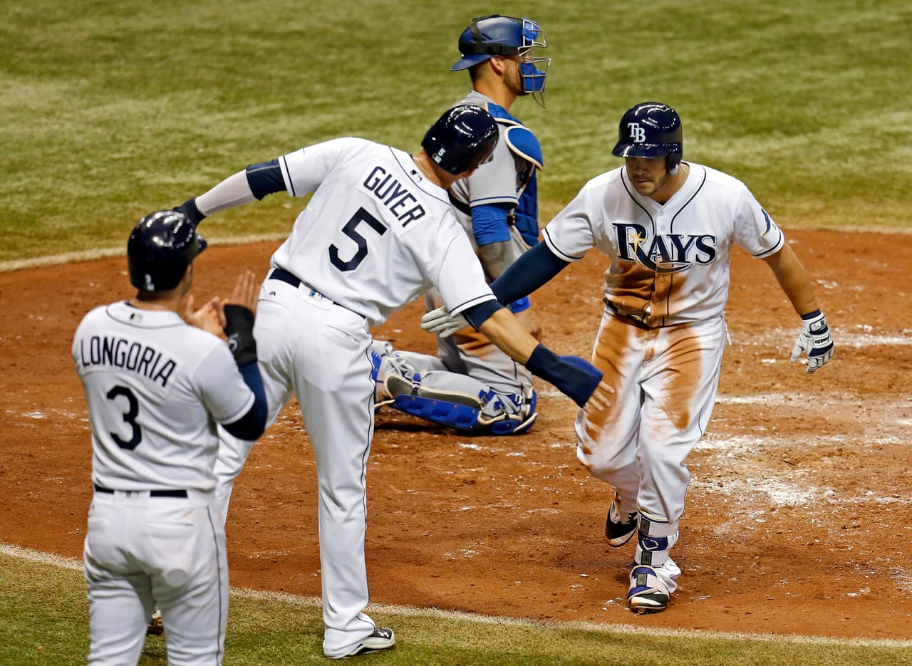 Con sendos cuadrangulares, los Rays superan a Dodgers