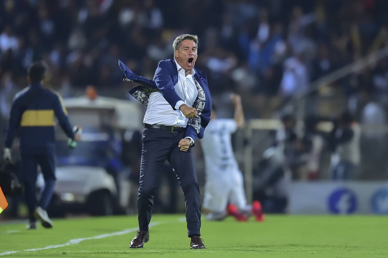 Míchel González compara a Pumas con el Real Madrid