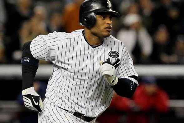 La primera carrera del juego tuvo tintes de polémica que los umpires se encargaron de disipar, cuando Robinson Canó disparó tablazo de cuatro esquinas al jardín derecho.