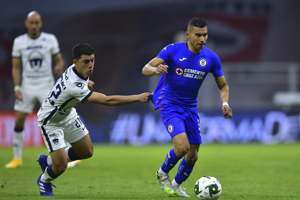 Con doblete de Luis Romo, gol de Rafael baca y gol de Roberto Alvarado, Cruz Azul golea a los Pumas y se queda a centímetros de la final del torneo.
