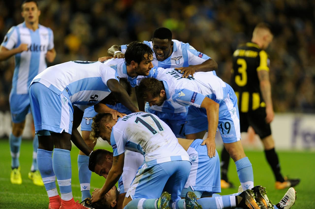 Vitesse 2-3 Lazio: partido con muchas emociones. Matavž puso el primer gol del partido al minuto 33, al 51' lo empató Parolo, al 57' Linssen le regresó la ventaja a los locales, pero Immobile lo empató de nuevo al 67' y Murgia lo dio vuelta en el minuto 75.
