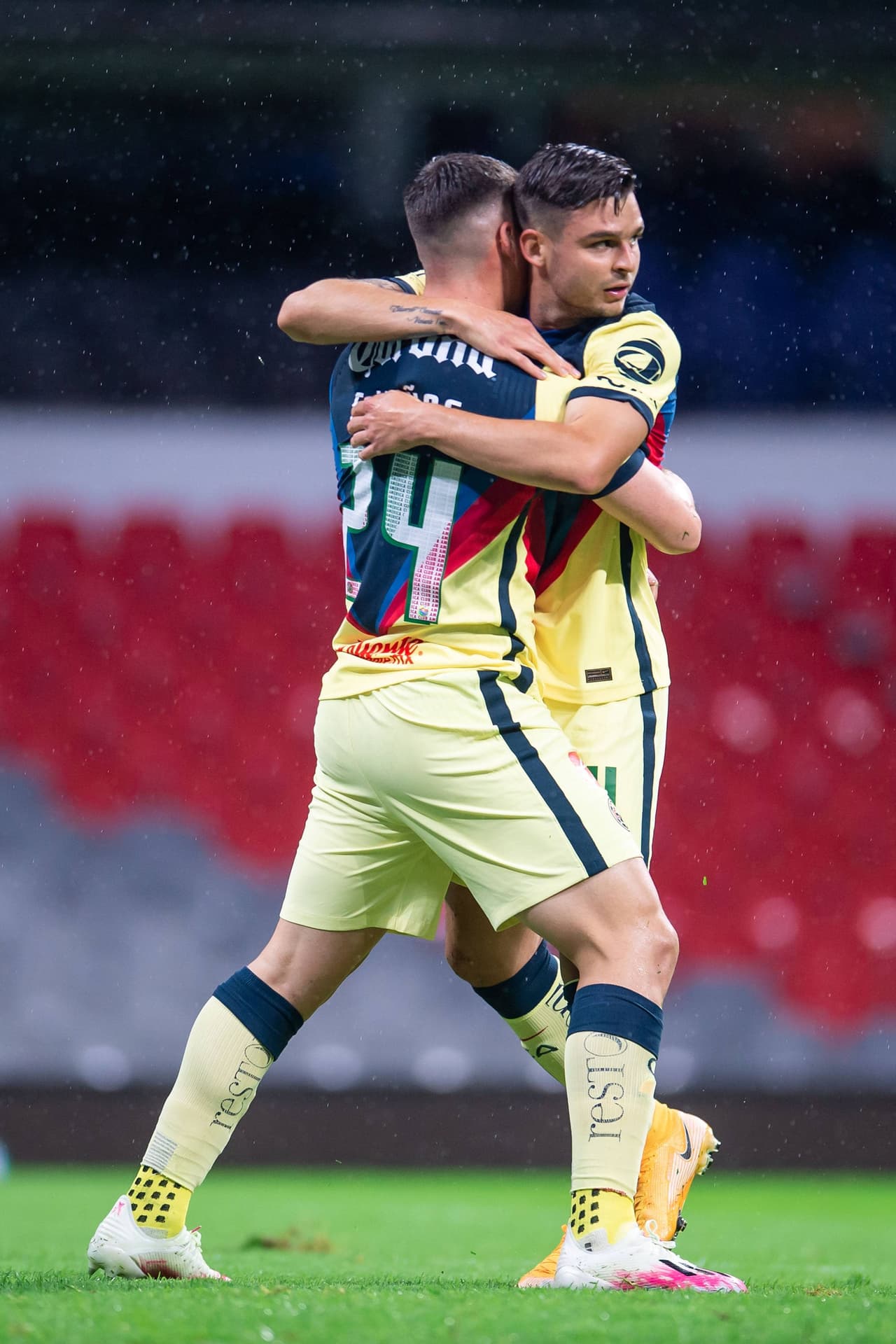 Federico Viñas y Nico Benedetti serán bajas con América