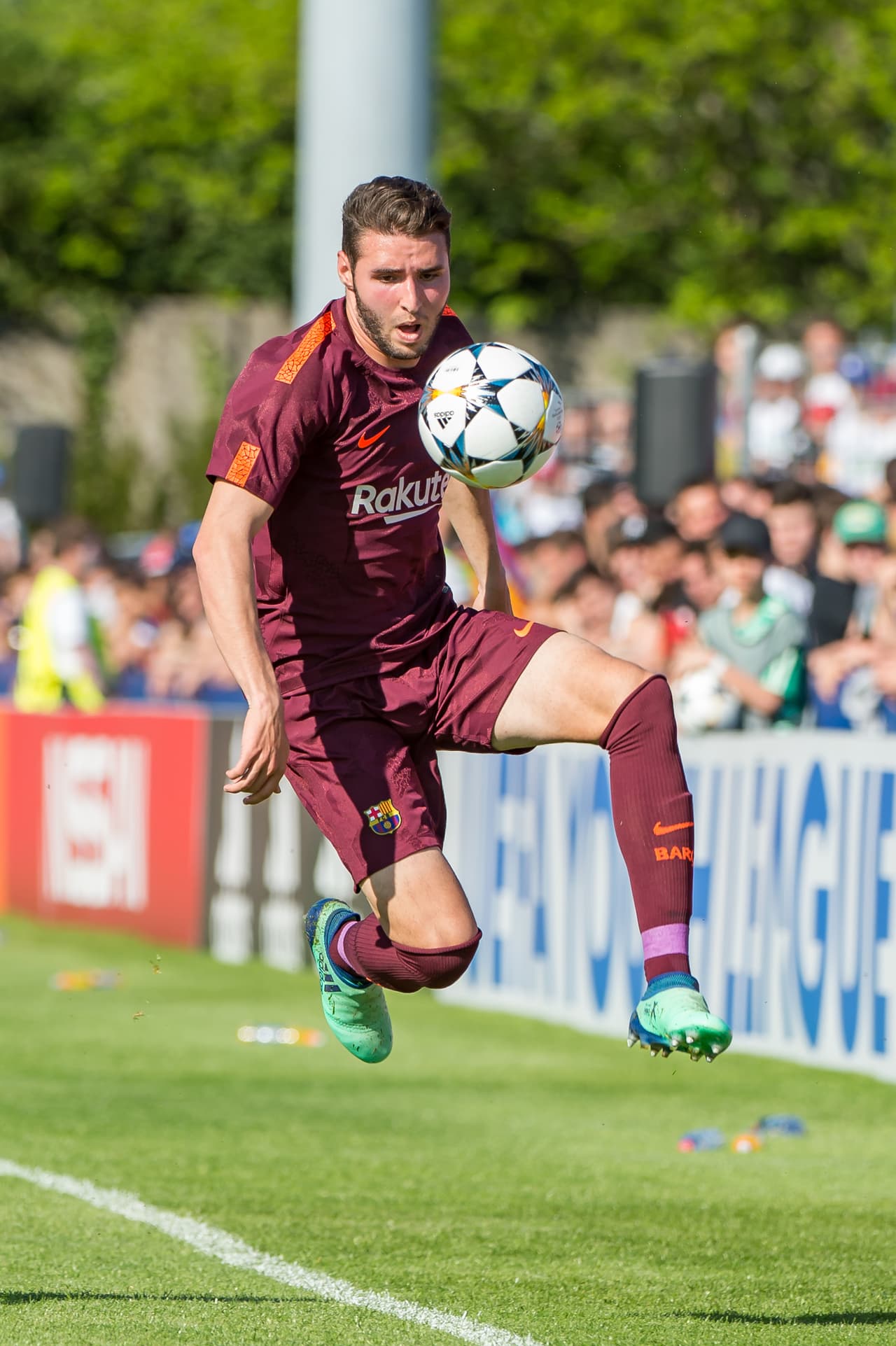 Abel Ruiz (F.C. Barcelona / 18 años) - Delantero