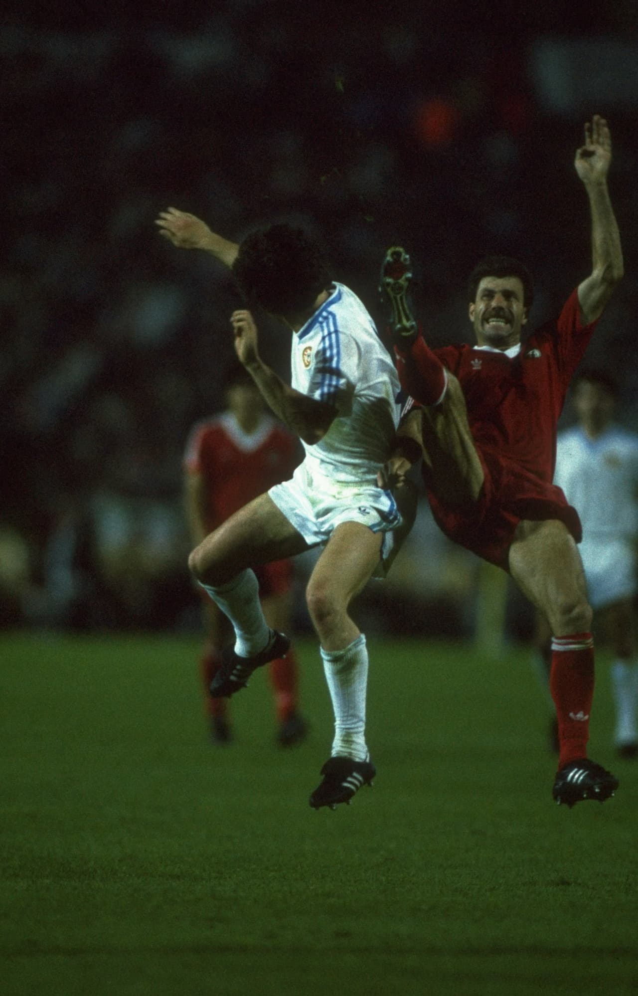 PSV Eindhoven se impuso sobre Benfica por penaltis en la Final de la Copa de Europa en Stuttgart, Alemania.