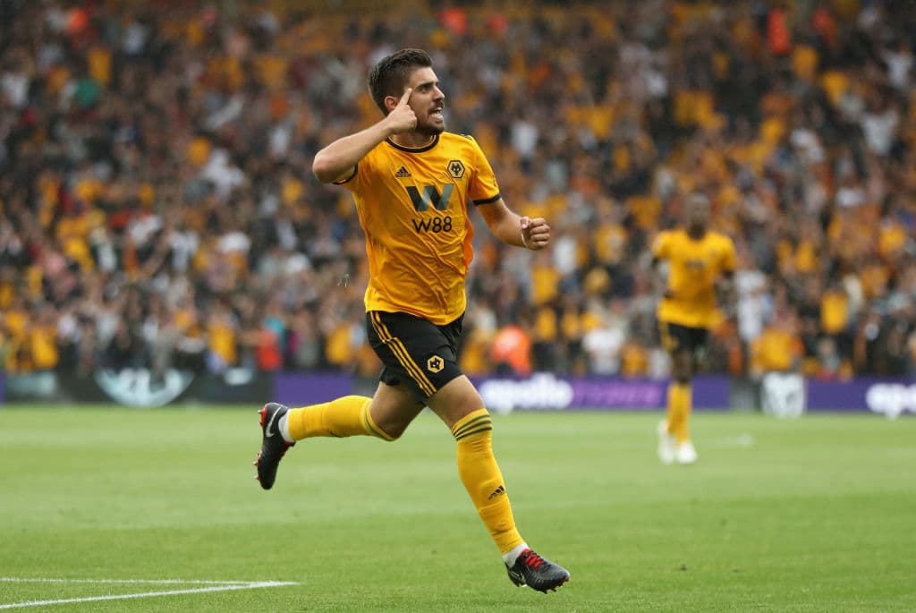El portugués de 21 años, Ruben Neves, llegó al Wolverhampton para armar la pareja de delanteros con el mexicano Raúl Jiménez. Neves promete ser el recambio en el ataque de la selección portuguesa.