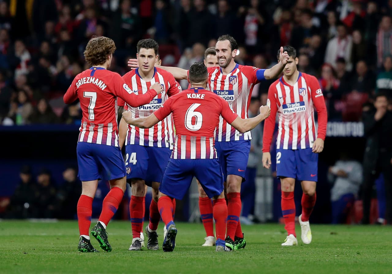 Godin, a sus 33 años, se despide del Atlético de Madrid como un símbolo y en medio de un momento de cambio en el fútbol de Europa.