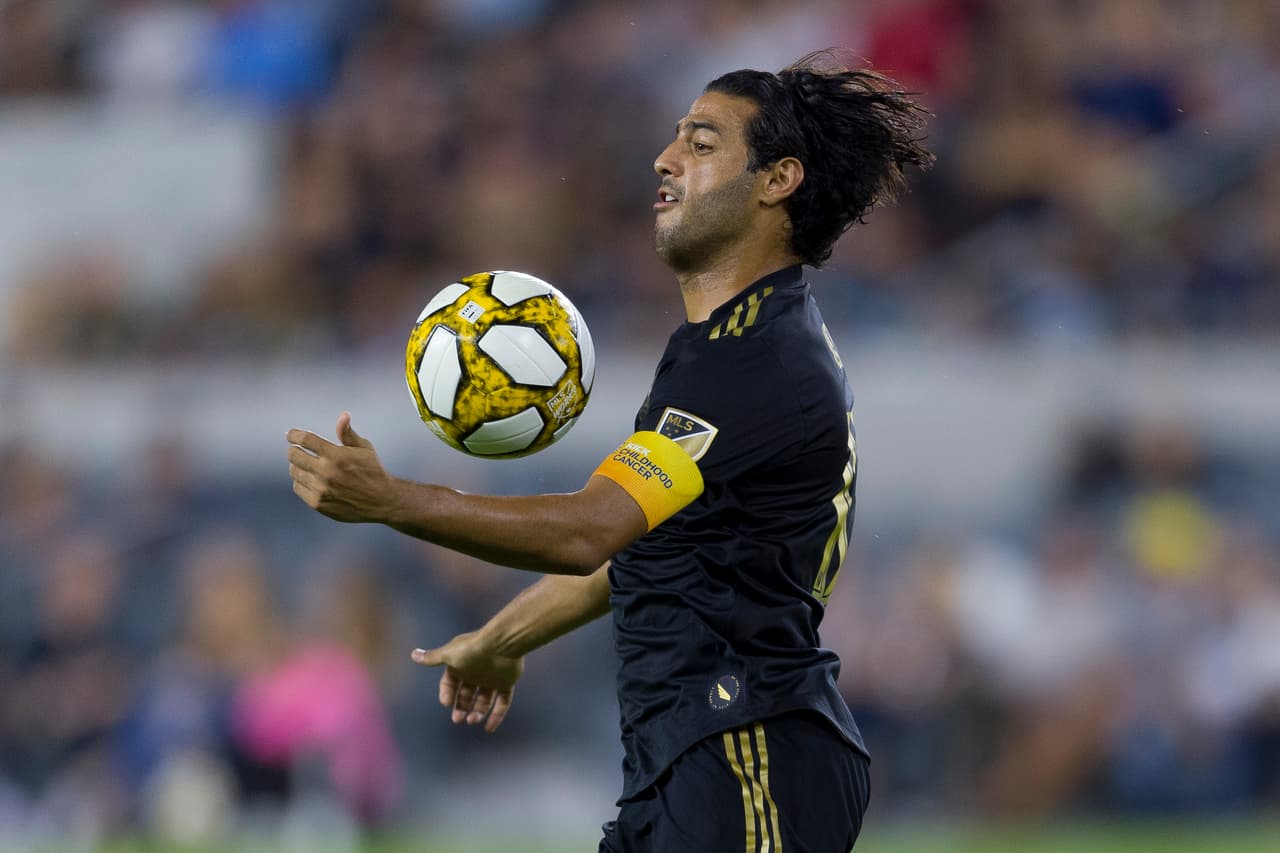 Tras un mes completo sin victorias, aparecen señales de alarma en el LAFC de Carlos Vela