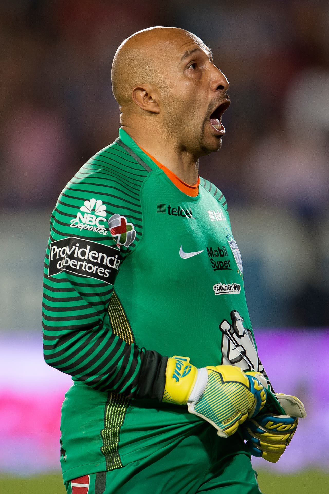 Óscar "Conejo" Pérez anotó el gol del empate con un remate de cabeza tras tiro de equina. Lo vivido por el Cruz Azul es de no creerse.