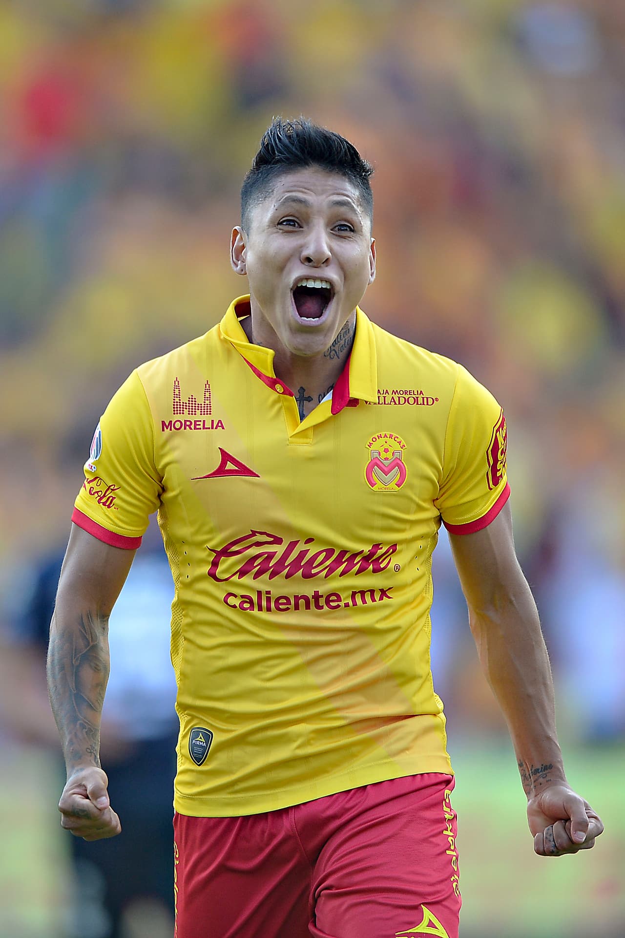 Día de fiesta en Morelia. Tras golear al Club Universidad, dejan la definición del descenso para la última jornada manteniendo el control de su destino.