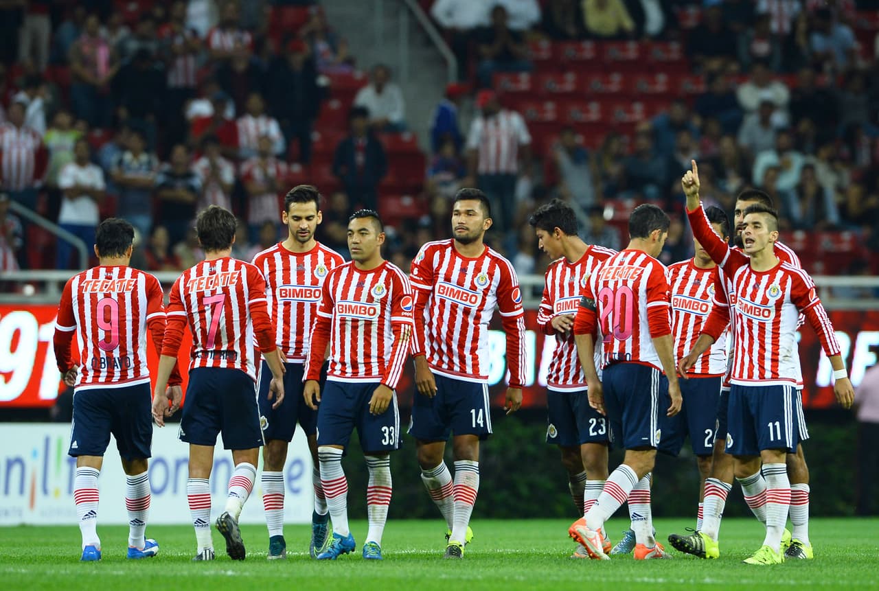 Y es que el tiempo apremia en uno de los momentos más difíciles no solo para la cúpula chiva sino para la afición pues la lucha por no descender en la que el equipo está inmerso tiene en un grito a todo aquel que simpatiza con el Rebaño.