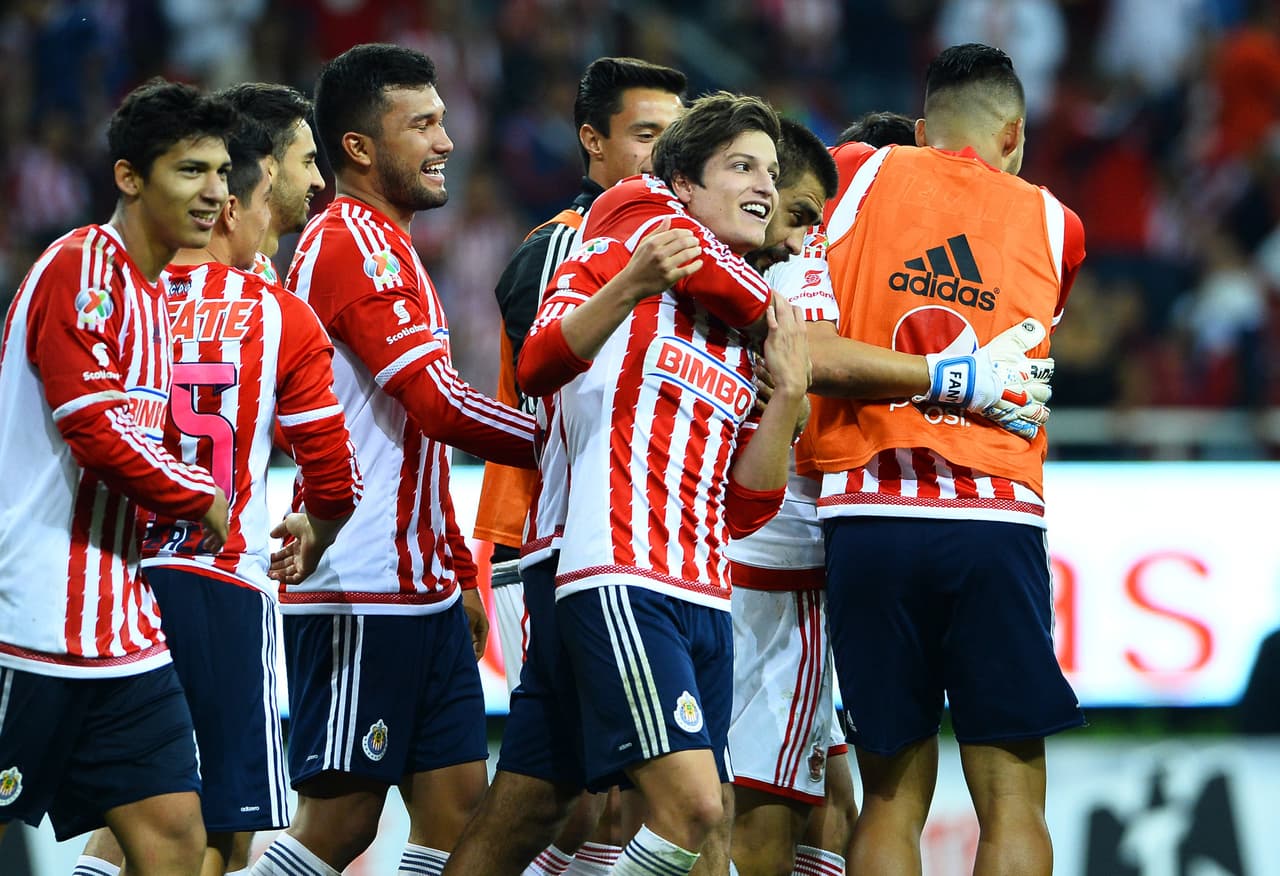 Como resultado a todo ello, viene el momento más amargo para todos los involucrados en el contexto Chivas y es la falta de títulos en los recientes años, de momento tienen cerca la oportunidad de ganar la Copa MX, pero la liga seguirá siento una asignatura pendiente.