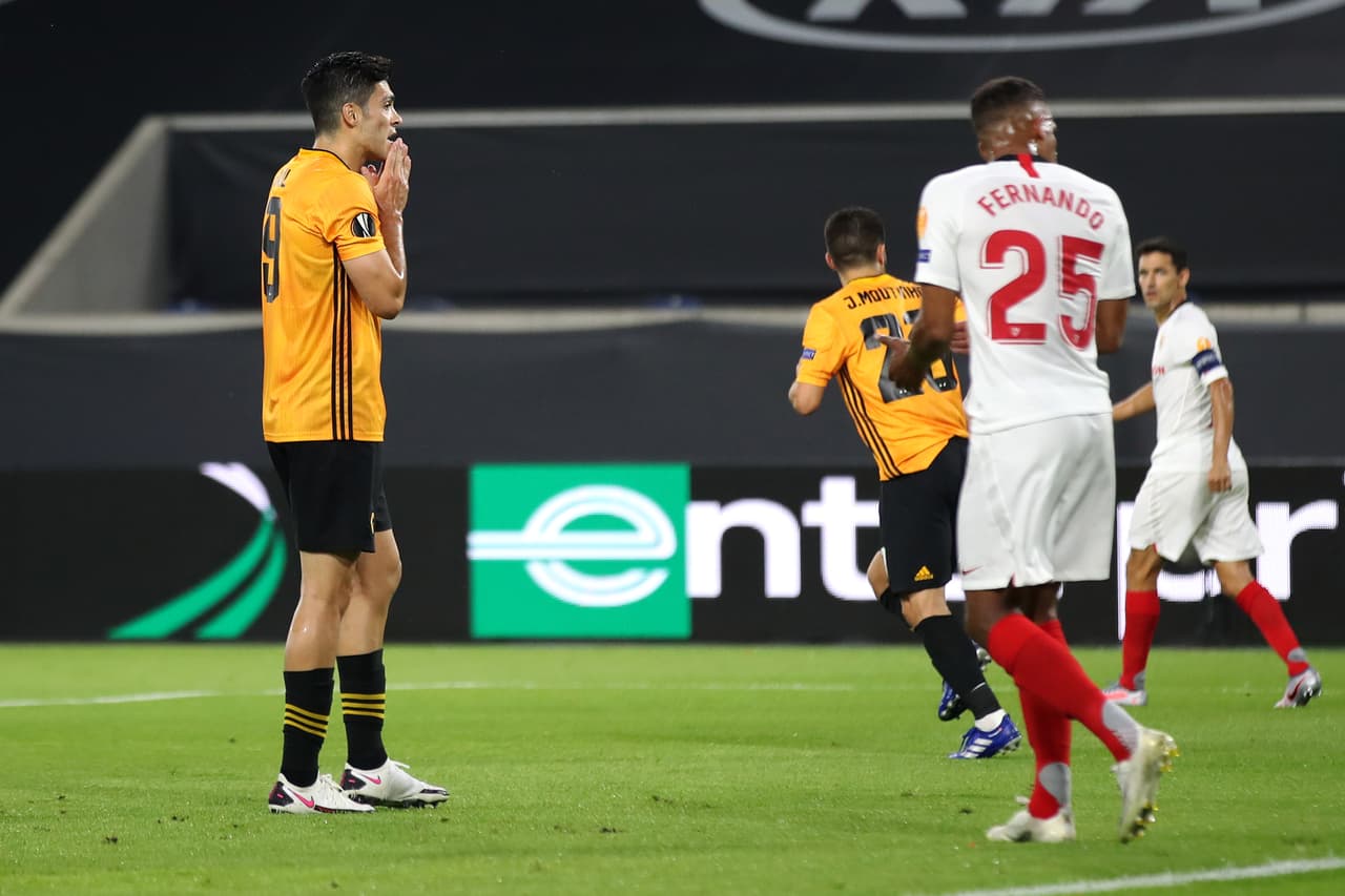 Portero del Sevilla revela cómo le detuvo el penal a Jiménez