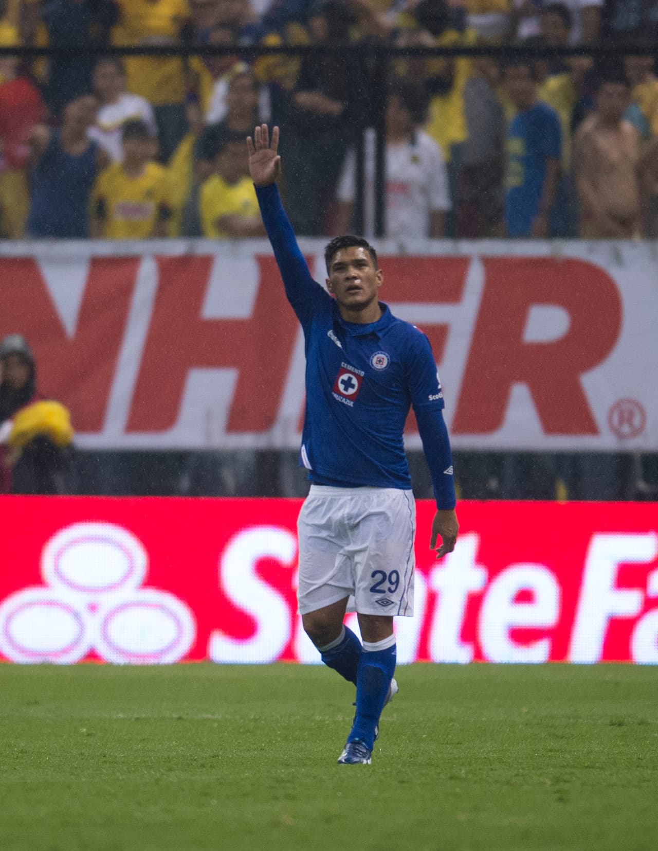 El sexto jugador del equipo cafetero con historia en la 
<b>Liga MX es Teófilo Gutiérrez, quien defendió la camiseta de Cruz Azul. </b>Estuvo en la temporada 2012/13 y solo pudo marcar seis goles. Se fue en medio de polémicas a River Plate.