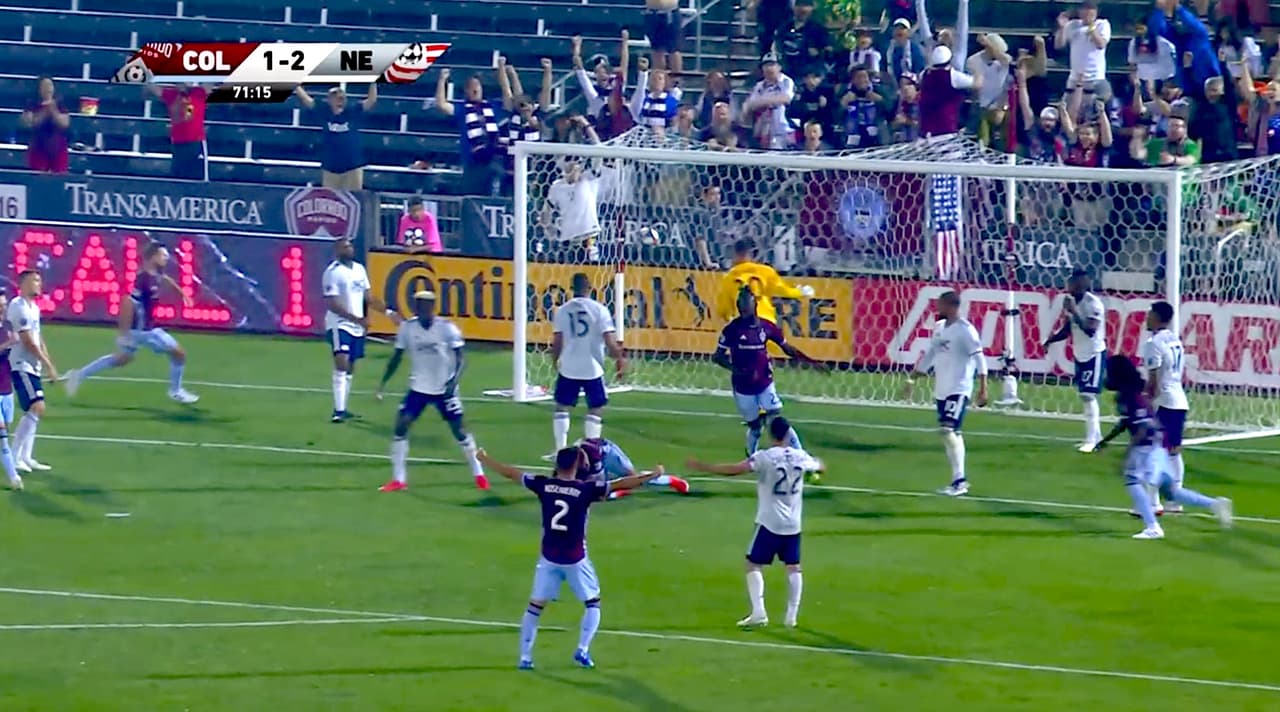 Diego Rubio perfora las redes con un poderoso cabezazo y Colorado acorta el marcador
