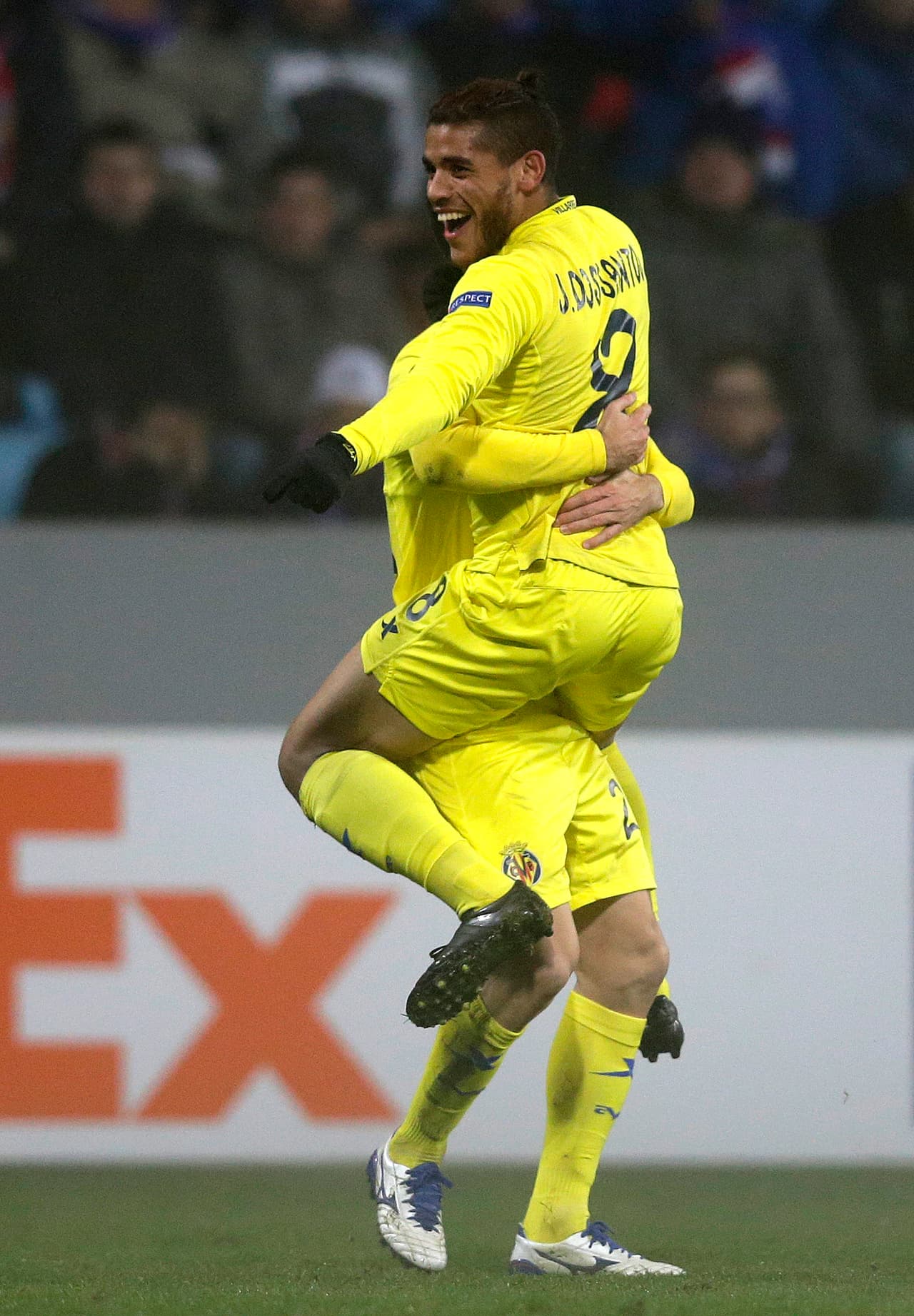 La última temporada con el Villarreal, aunque fue en la que más minutos disputó, su rendimiento estuvo marcado por algunas lesiones y altibajos.