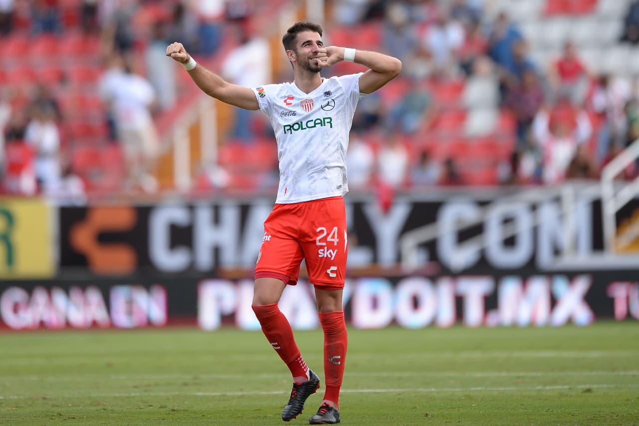 Maxi Saldas aprovech´ó una gran jugada colectiva y decretó el 2-0 al 64'. Esta anotación le dió cierta tranquilidad al conjunto local y le permitió manejar el resultado a su favor en los minutos finales.