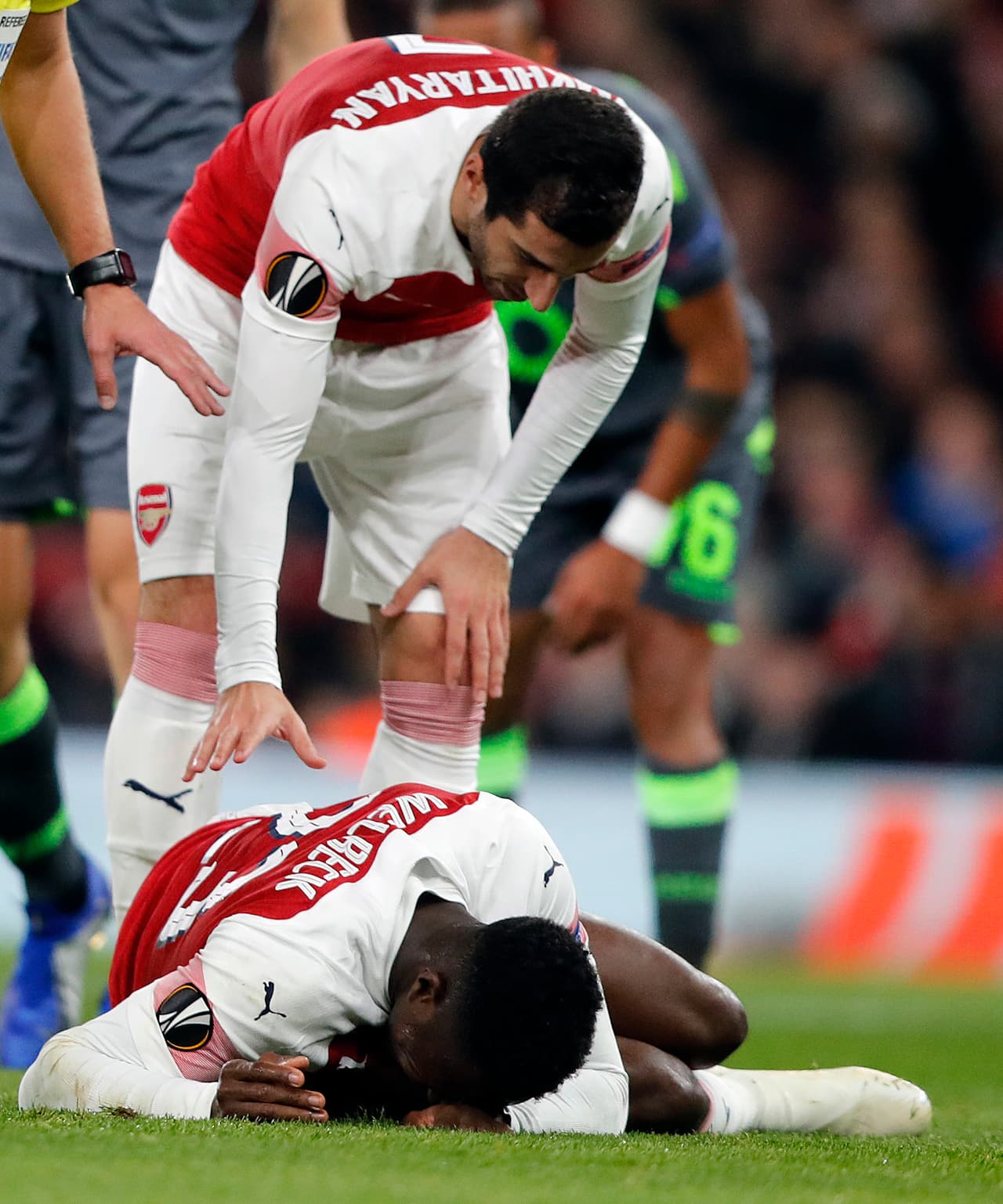 Y con la mala fortuna que se le quedó atascado bajo su cuerpo. Aún no hay parte médico oficial, pero seguramente es una fractura.