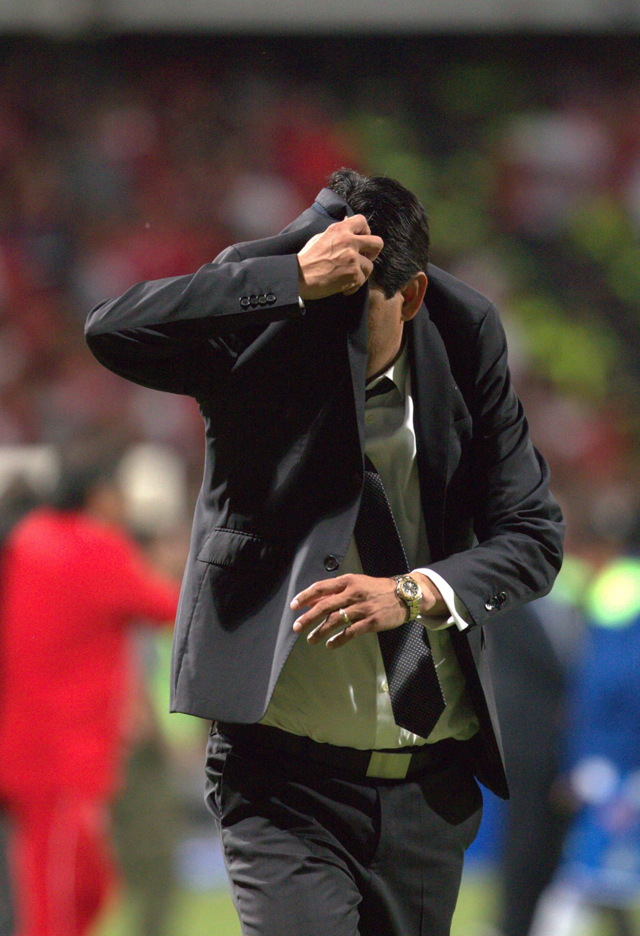 En el conjunto de La Franja sumó cuatro victorias, por tres empates y seis derrotas.