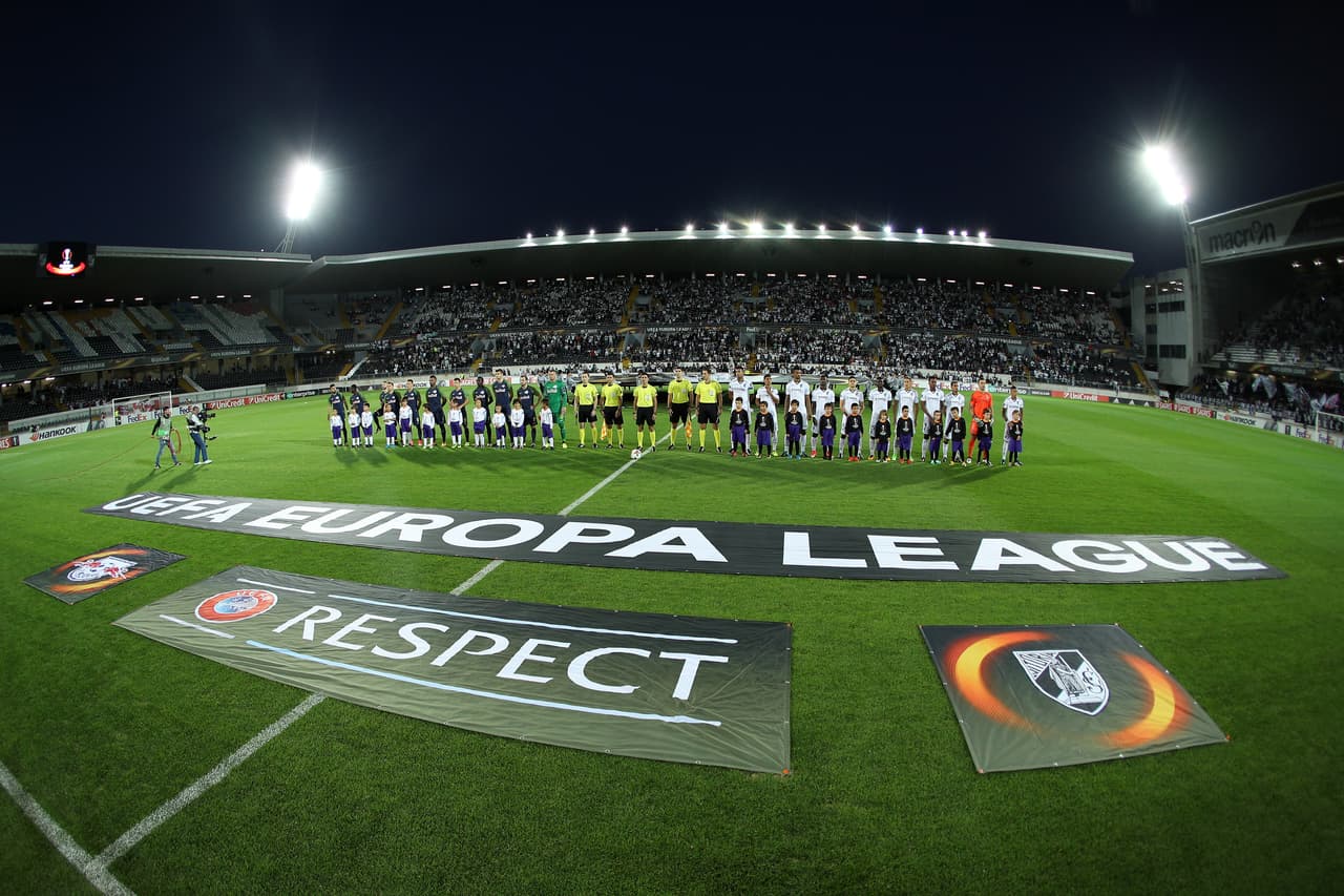 El Vitoria Guimaraes de Portugal acabó cuarto en la liga doméstica y por eso disputa Europa League.