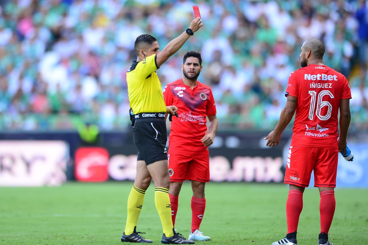 Durante 53 minutos jugaron con un elemento menos producto de la expulsión de Gaspar Iniguez.