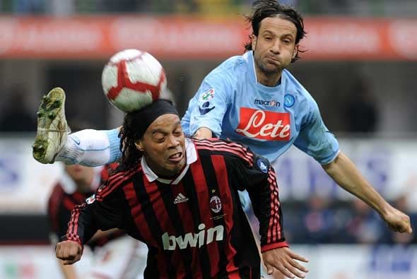 El domingo, el Milan enfrentó al Nápoles con la posibilidad de convertirse en el nuevo líder del 'Calcio'.